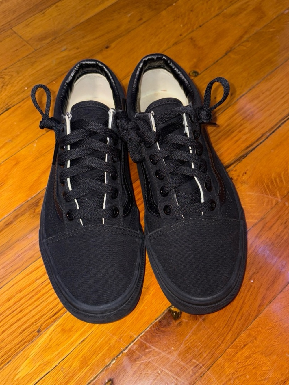 Black Classic Vans 4M 6W